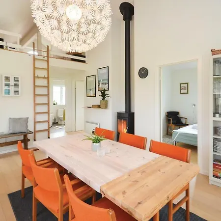 Tatil Evi Three-bedroom In *